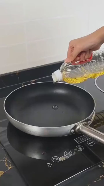 2-in-1 Oil Spray Bottle | Adjustable Mist & Dispenser | 470ml Leak-Proof Glass Container | For Cooking, BBQ, Baking & Air Fryer 470ml