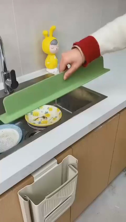 Silicone Sink Splash Guard for Kitchen – Adjustable Water Barrier | With Suction Cup